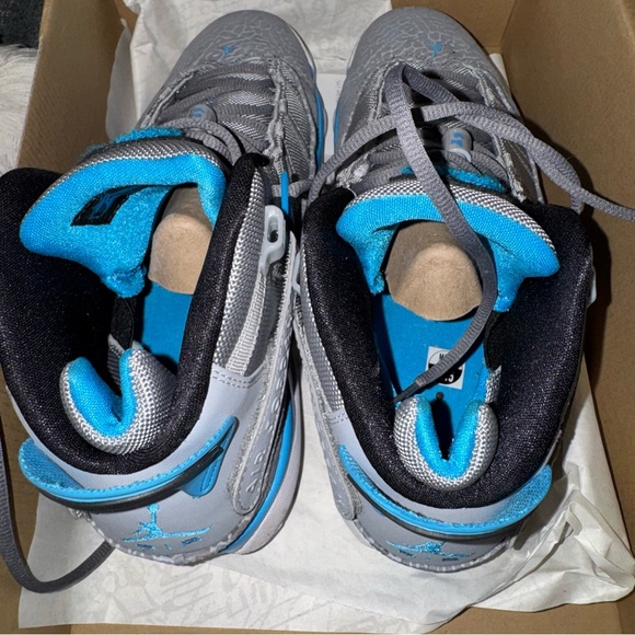 Jordan 6 Rings- Powder Blue Elephant - Picture 4 of 8